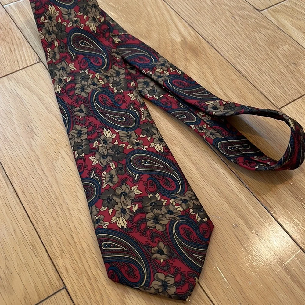 Stafford Red, Blue, & Tan Floral Paisley Silk Tie